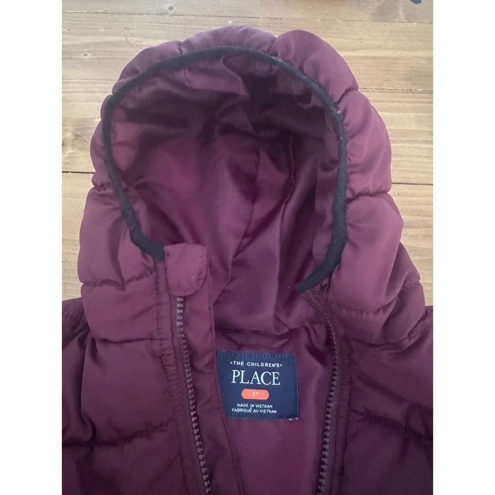 The Childrens Place Kids 2T Burgundy Puffer Jacket Hooded‎ Quilted Winter Coat